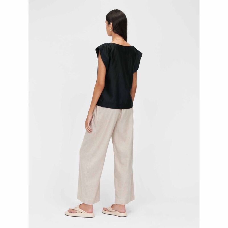 Veronika Maine Light Tencel Boat Neck Top image number 5